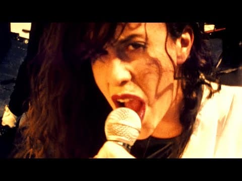 Alanis Morissette – You Oughta Know