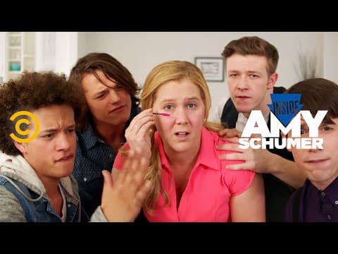 Holka, zahoď makeup!