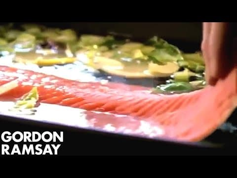 Vánoční recepty Gordona Ramsayho - Salát Nicoise