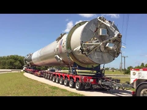 Jak SpaceX přepravuje rakety Falcon