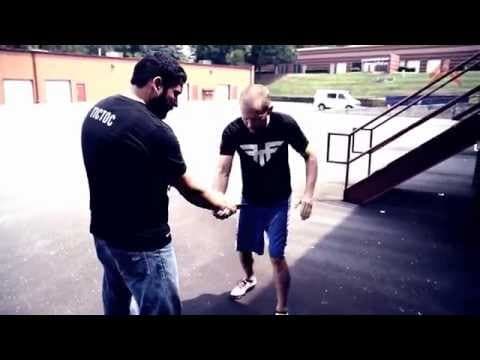 Obrana proti noži